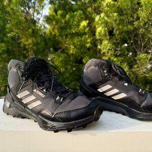 ADIDAS TERREX AX4 Mid GORE-TEX Core Black/Gray/Mint Ton Women’s US 7.5